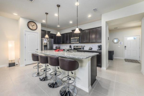 BSV8919 - Gorgeous 5 Bedroom 4 Bath Townhome with Private Pool & Free Wifi